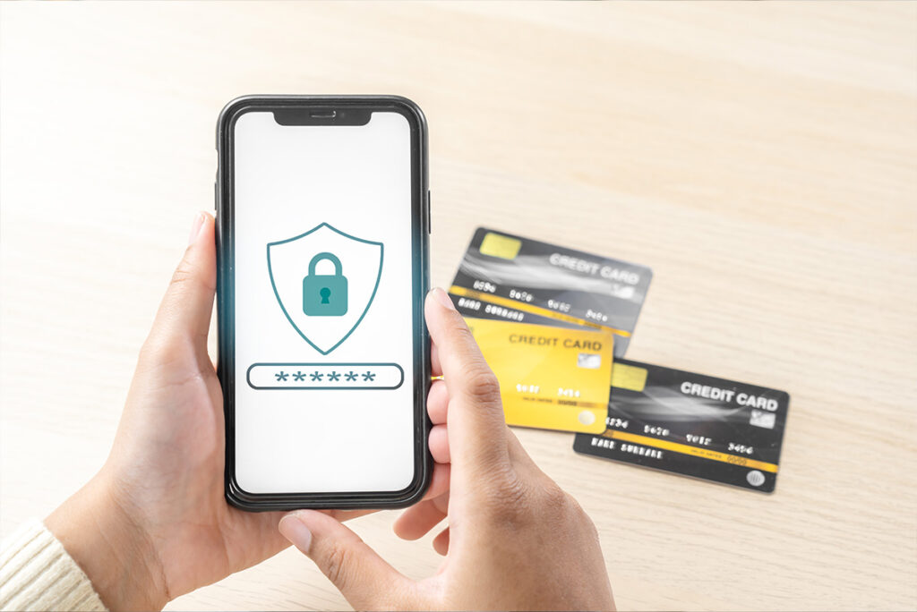 Vérification bancaire instantanée sécurisée (IBV) affichée sur un téléphone, illustrant la protection des données pour une demande de prêt rapide.